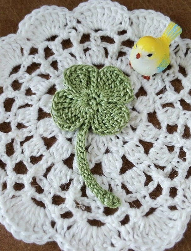 四つ葉のクローバーかぎ針編み編み図あり | amichicoの編み物と手作りの部屋