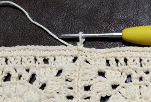 細編みで１段編んだ画像